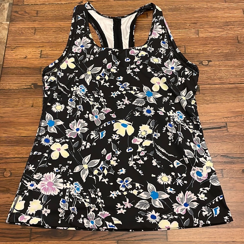 GapFit Floral Tank- Medium